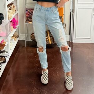Abercrombie & Fitch Annie High Rise Girlfriend Jeans Distressed Size 25